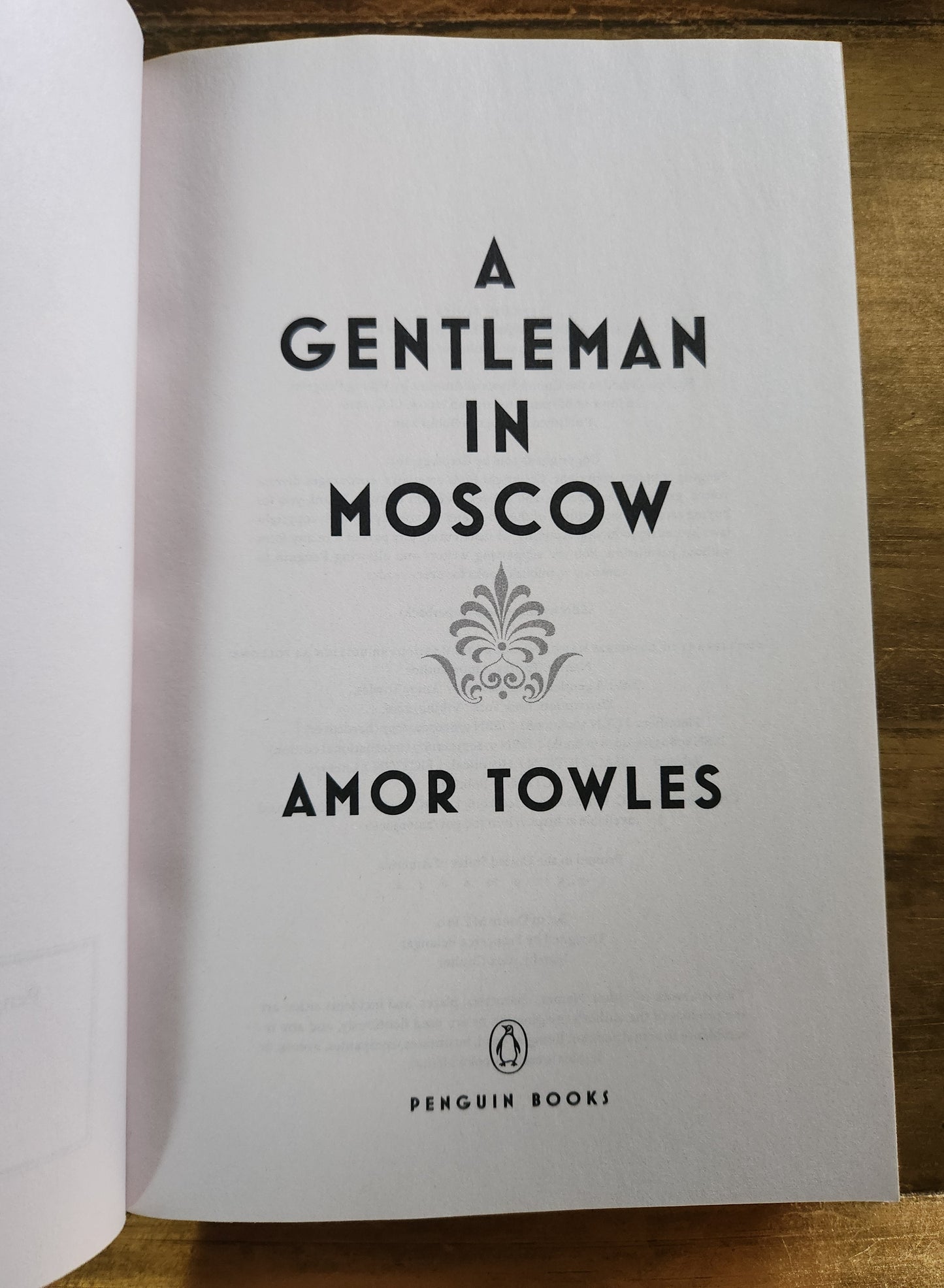 *Pre-loved* A Gentleman in Moscow by Amor Towles