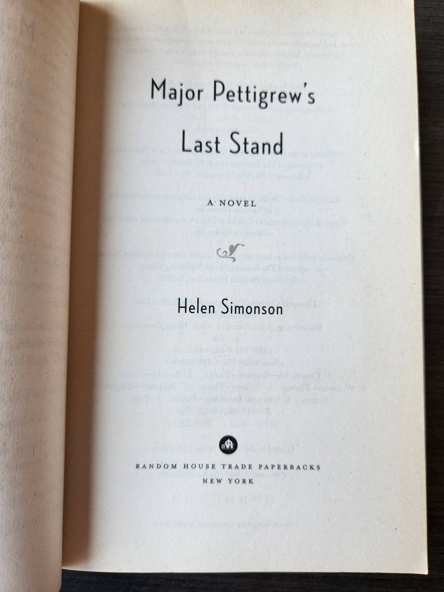 *Pre-loved* Major Pettigrew's Last Stand by Helen Simonson