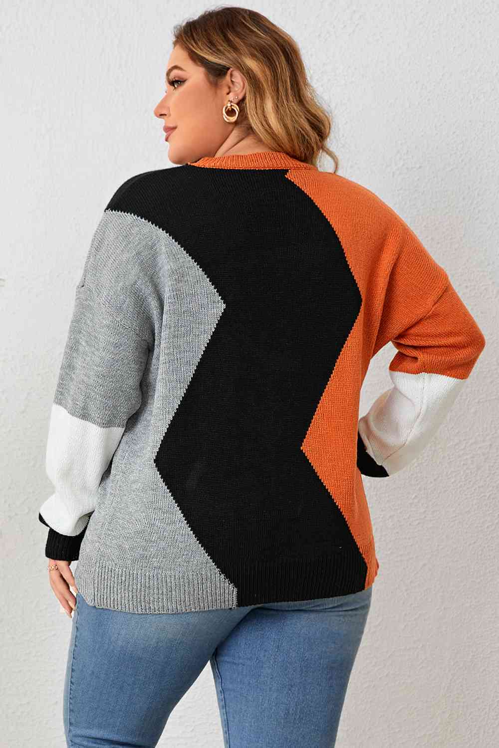Plus Size Color Block Round Neck Knit Top Trendsi