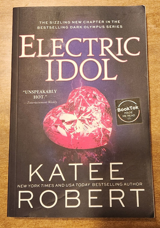 *Pre-loved* Electric Idol by Katee Robert