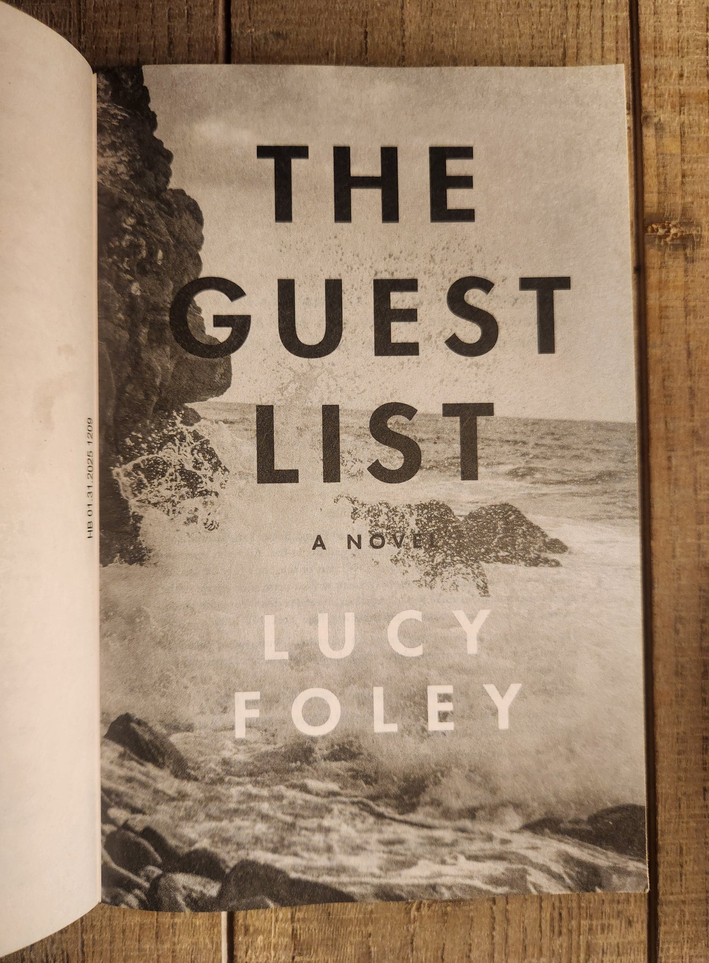 *Pre-loved* The Guest List by Lucy Foley